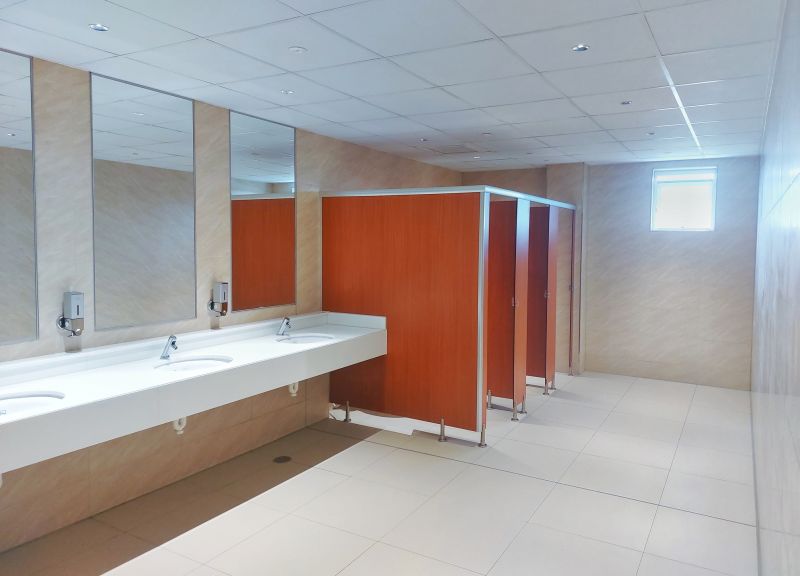 Floor-to-ceiling Tiles